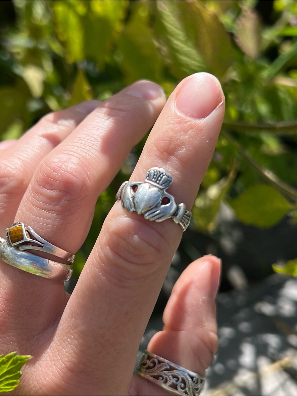 Claddagh Ring - Picture 2 of 6